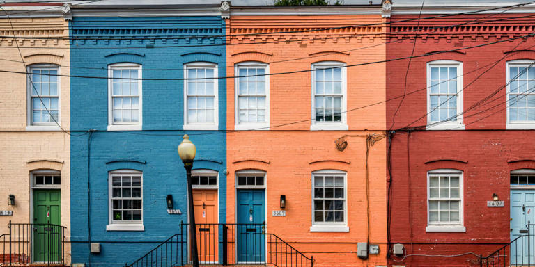 Mortgage rates are surging ahead of the Fed’s expected rate cut. What gives?