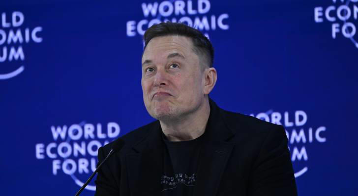 Elon Musk warns America will ‘1,000%’ go bankrupt, ‘fail as a country’ due to crazy debt — but says there’s a force that can save us. Protect yourself